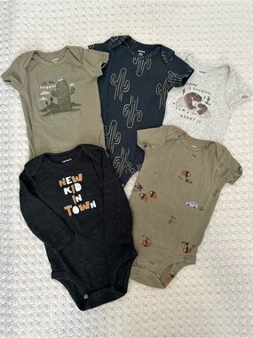 Carter's Baby 9 m Onesie Bundle (5) Olive Navy Country Western Long Short Sleeve